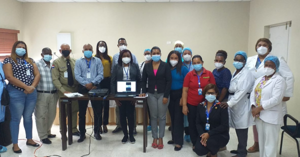 Gerentes hospital Rodolfo de la Cruz socializan resultado encuesta de clima laboral dirigida por el MAP