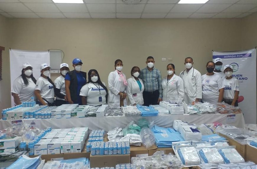 Dirección de hospital Rodolfo de la Cruz agradece donación de insumos médicos