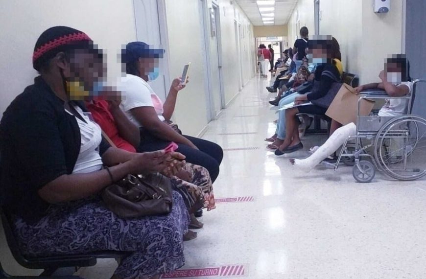 Incrementa significativamente consultas internas en hospital Rodolfo de la Cruz Lora