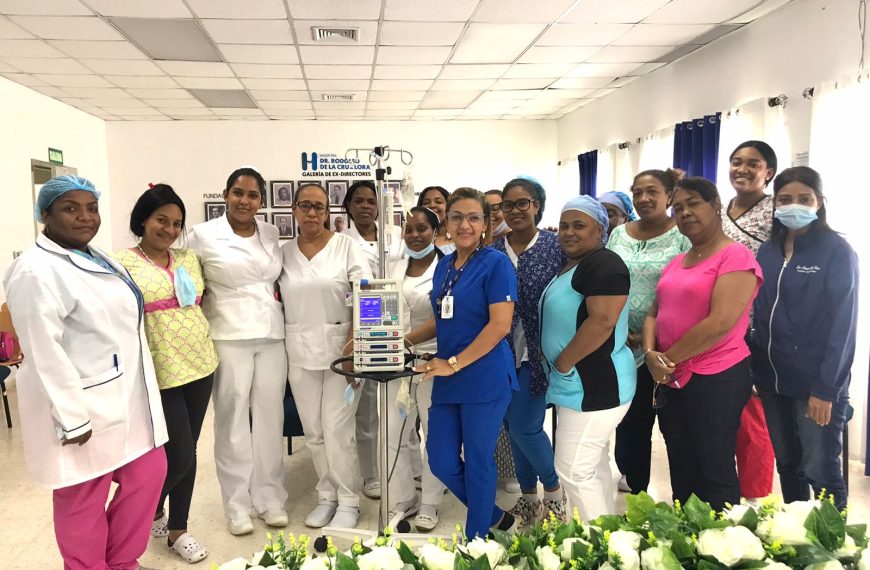 Enfermeras del HRDLCL reciben capacitación sobre uso correcto bomba infusión