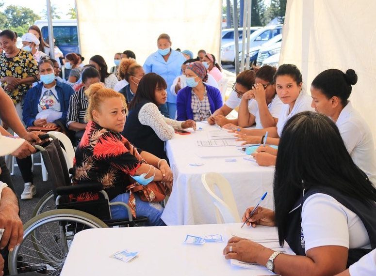 Hospital Rodolfo de la Cruz Lora realiza jornada de detección temprana de cáncer de mama y próstata