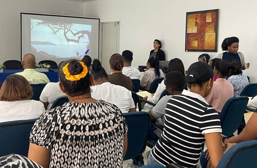 Personal de salud y administrativo del Rodolfo participa en taller sobre género