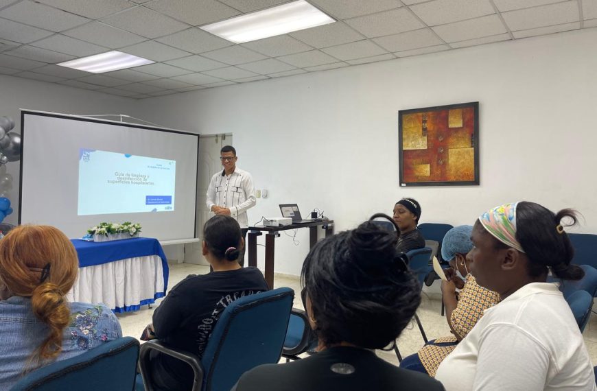 Hospital Rodolfo imparte capacitación sobre limpieza hospitalaria, manejo de desechos y bioseguridad