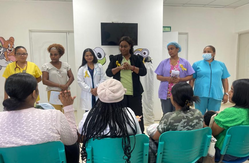 Hospital Rodolfo de la Cruz Lora continúa celebrando la Semana Mundial de la Lactancia Materna con charla educativa