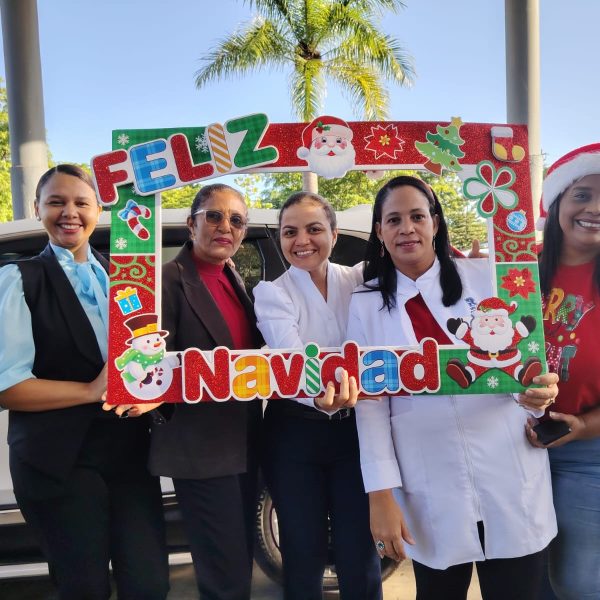 Hospital Rodolfo de la bienvenida a la Navidad entre alegr&iacute;a, villancicos, colores y tradiciones