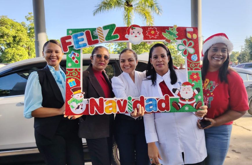 Hospital Rodolfo de la bienvenida a la Navidad entre alegría, villancicos, colores y tradiciones