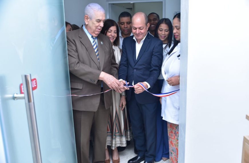 SNS reinaugura moderna &Aacute;rea Odontol&oacute;gica en el Hospital Rodolfo de la Cruz Lora