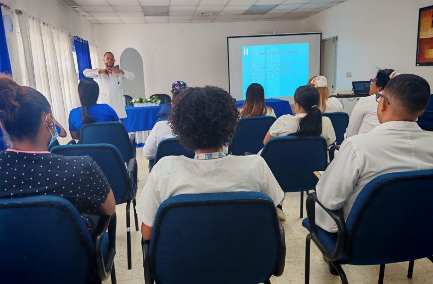 Hospital Dr. Rodolfo de la Cruz Lora conmemora el D&iacute;a Mundial de la Nutrici&oacute;n con taller especializado
